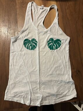White Racerback Tank with Green Leaf Print Sz XL
